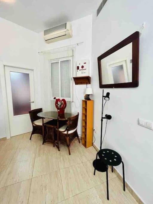 Apartamento Privado En Alameda De Hercules Seville Exterior photo